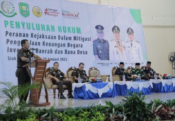 Kajati Riau Beri Penyuluhan Hukum Kepada Penghulu se-kabupaten Siak