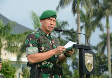 Kasdam IV/Diponegoro Pimpin Upacara Bendera 17-an Awal Tahun 2023