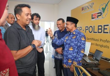 Wabup Kagum dan Berikan Apresiasi Pada Poltek Bengkalis, Saat Kunjungi LAB AIS