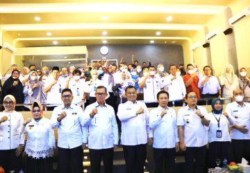 Sekdaprov Pimpin Rakor dan Evaluasi Penyelenggaraan Pelayanan Kesehatan di RSUD Dr. H. Abdul Moeloek