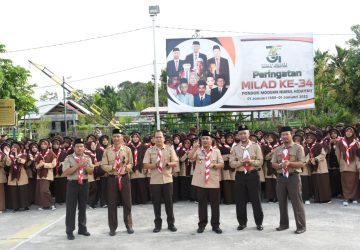 Wakil Bupati Bengkalis Bagus  Pimpin Upacara Perkemahan Akbar di Pondok Medern Nurul Hidayah (PMNH)