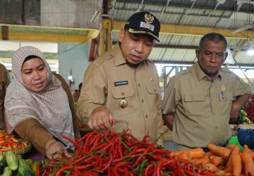 Tindaklanjuti Arahan Mendagri Terkait Inflasi, Wabup Husni Sidak Pasar Belantik