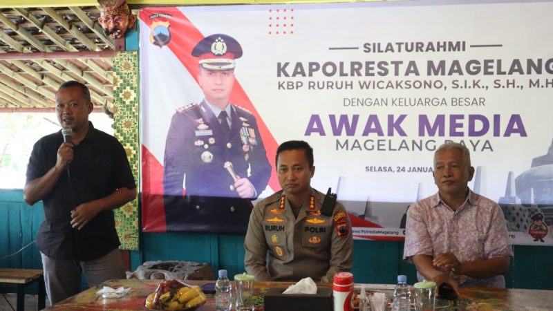Jalin Sinergitas, Kapolresta Magelang Ngobrol Santai Bersama Awak Media
