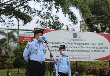 Kalapas Muara Enim Bersama jajaran Lakukan Penandatanganan Komitmen Bersama Pembangunan ZI dan Fakta Integritas