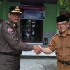 Kasatpol-PP Kabupaten Siak Menjadi Pembina Upacara di  SMAN 1 Siak sekaligus Penandatangan Kerjasama Antara Pihak Sekolah