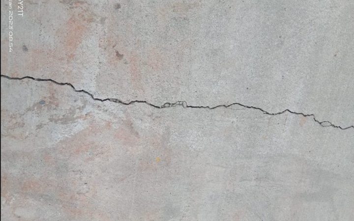 Jalan Komplek Griya Bumi Lestari diduga Dikerjakan Asal jadi