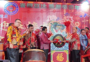 Buka Malam Perayaan Imlek, Wabup Rohil Ajak Semua Suku Bersama Bangun Daerah