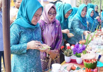 Deswita Kamsol Hadiri Langsung Lomba Cipta Menu Kelurahan dan Desa Se-Kecamatan Kampar Kiri Hilir