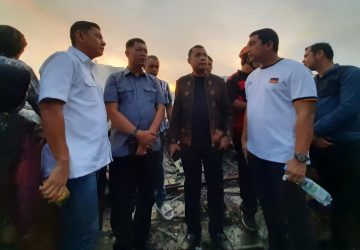 Pj Wali Kota Pekanbaru Tinjau Kebakaran Pasar Cik Puan