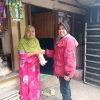 Jarnies Sumbar Berbagi, Bantu Janda hingga Petugas Kebersihan