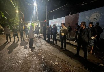 Polsek Mamajang Melakukan Apel di Pos Kamling Kelurahan Mandala Kecamatan Mamajang