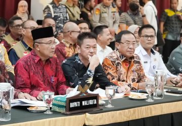 Bupati Rohil Rakor Karhutla dengan Forkompimda se-Provinsi Riau