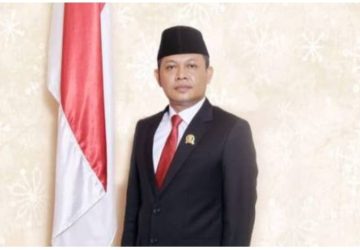 Terkait Indikasi Pungli di SMP Muhammadiyah 1 Wonosobo Dana Bantuan PIP Ratusan Ribu, Ketua DPRD Tanggamus Angkat Bicara