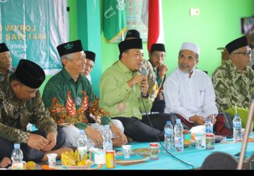 Hadiri Peringatan 1 Abad NU, Wabup Husni Berharap Kedepannya Tidak Ada Satu Jengkal Tanahpun Tidak Bershalawat di Siak