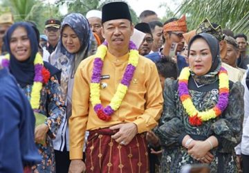 Bupati Rohil Resmikan Event Wisata Budaya Jejamu Teluk Gong
