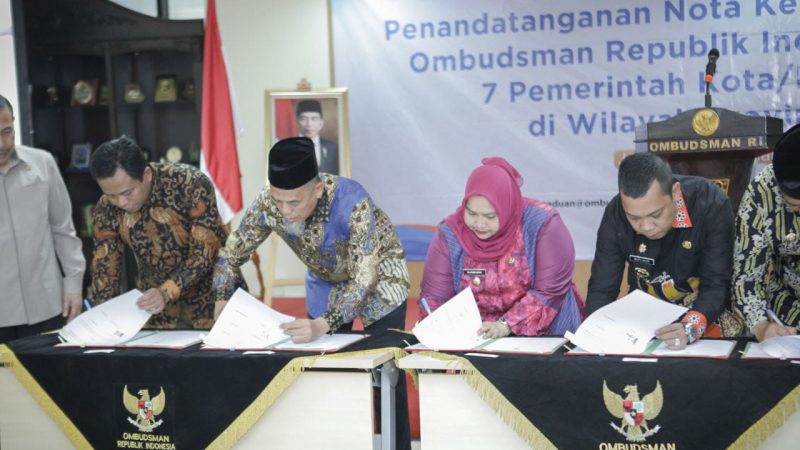 Bengkalis Terbaik Pertama Pelayanan Publik Terbaik Se-Provinsi Riau, Bupati Kasmarni Lakukan MoU Dengan Ombudsman RI