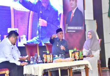 Pj Bupati Kampar Menjadi Narasumber Seminar Nasional terkait Tantangan dan Prospektif Pengembangan Bioenergi di Indonesia