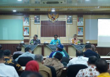 Bupati HM WARDAN Pimpin Rapat Evaluasi Realisasi Fisik Dan Keuangan APBD Inhil Periode Februari 2023