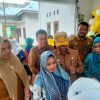 Sekda Rohil Buka Launching Crash Polio di Kepenghuluan Paret Aman