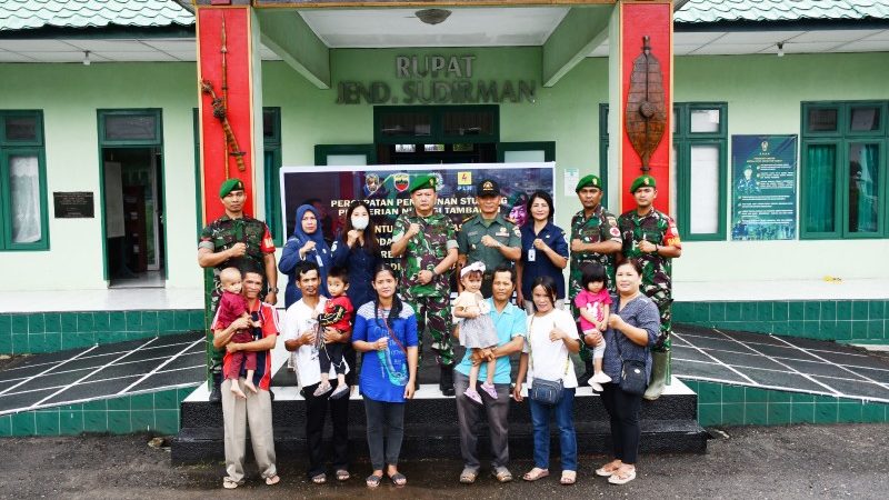 Kasdim 0213/Nias Hadiri Pemberian Makanan Tambahan Yang di Berikan Bapak Kasad