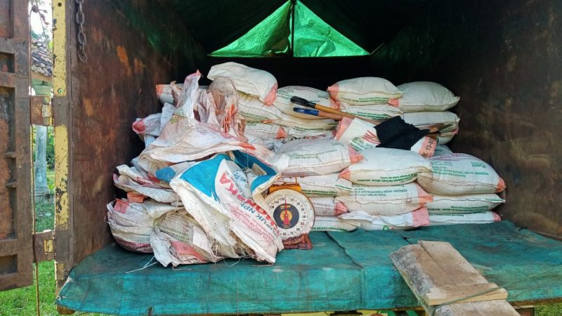 Polisi Bongkar Pengoplos Pupuk Rumahan di Palas Lamsel, yang Beromset Puluhan Juta