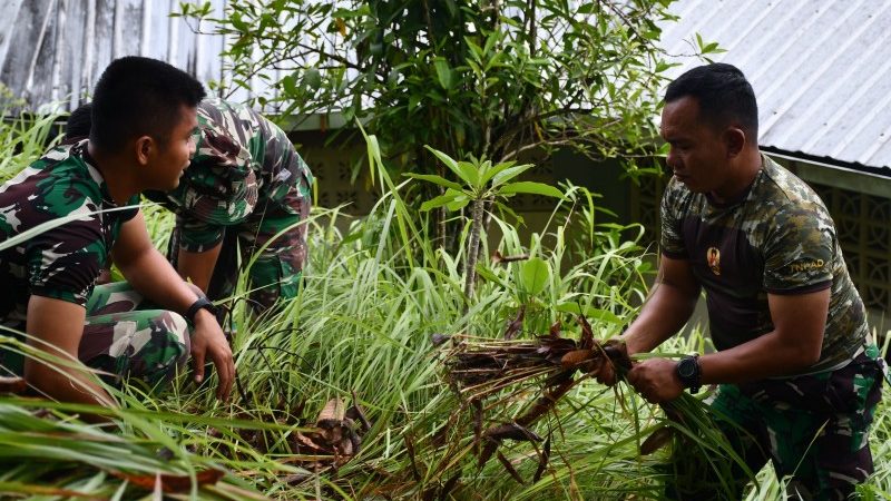 Sambut Hari Paskah, Kodim 0213/Nias Melaksanakan Gotong Royong Bersama