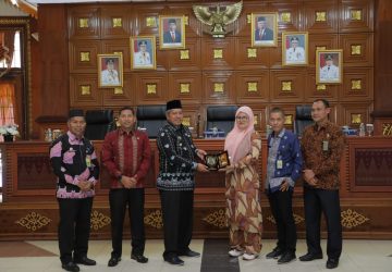 Buka Kegiatan Sosialisasi Pencatatan Sipil Bupati Alfedri Harap Peserta Ikuti Dengan Serius
