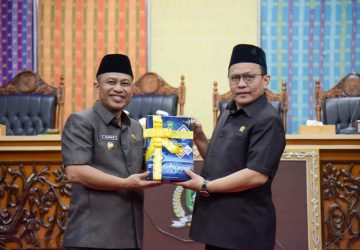 Bupati Sampaikan Laporan Pertanggung Jawaban Kepala Daerah Tahun 2022 Kepada Ketua DPRD Bengkalis