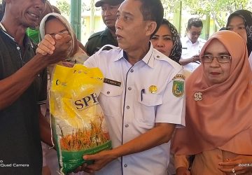 Dalam Rangka Stabilitas Sembako, Pemda Rohil Kerjasama Dengan Bulog Gelar Operasi Pasar Murah