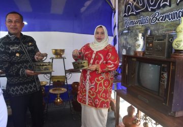 Bupati Bengkalis Kasmarni Membuka Expo Ekraf Pesona Bermasa 2023
