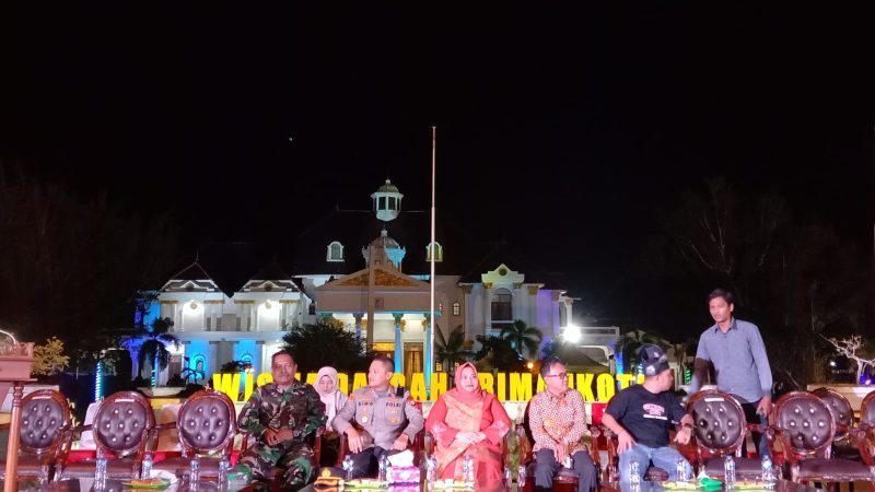 Dukung Bangkitnya Ekraf dan UMKM, Bupati Kasmarni Buka Talkshow dan Malam Kreasi Pesona Bermasa 2023