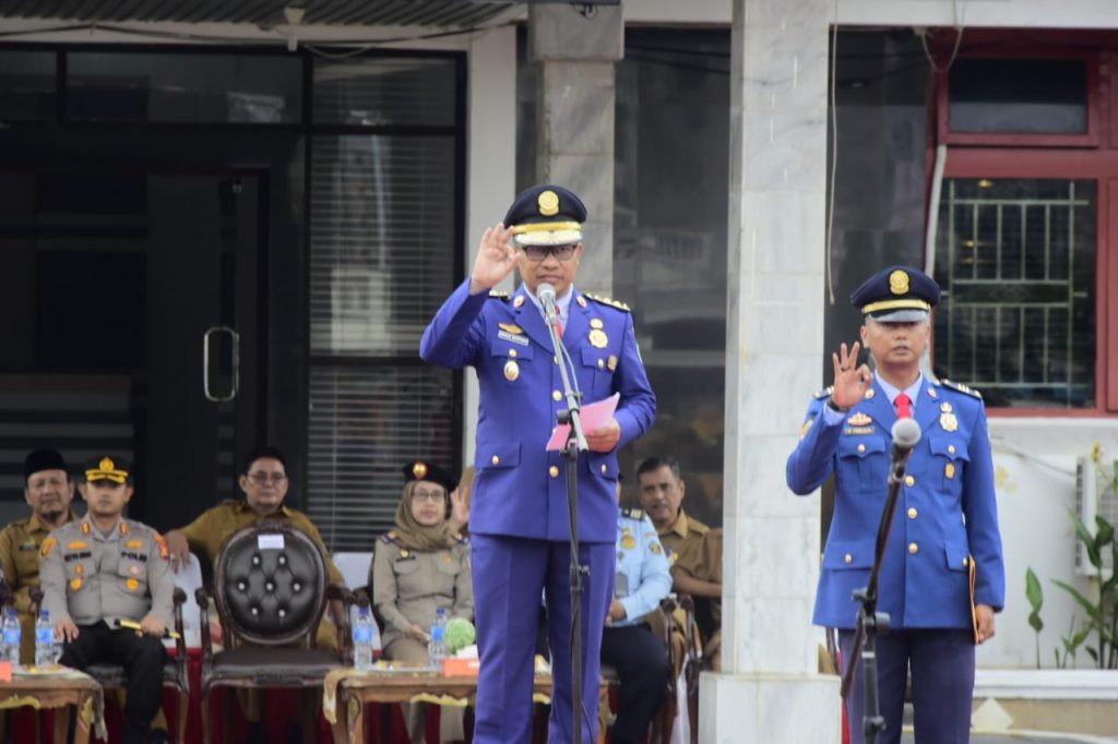 Wakil Bupati Bengkalis, Bagus Santoso Sebagai Inspektur Upacara HUT Damkar ke-104 di Bengkalis