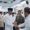 Malam Pertama Ramadhan, Pj Bupati Kampar Sholat Taraweh di Masjid Raya Muhammadiyah Bangkinang Kota