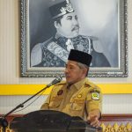 Pisah Sambut Kepala BPN Siak Budi Satrya Terima Penghargaan dari Bupati Siak