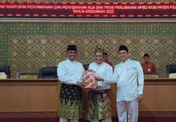 DPRD Pelalawan Gelar Rapat Paripurna penandatanganan nota KUA PPAS 2023