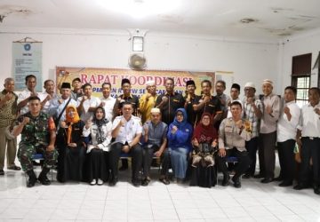 Camat Sukajadi Sampaikan Empat Program Prioritas Pj Wali Kota Pekanbaru pada Perangkat RT & RW
