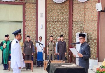 Pj. Sekda Kampar Lantik Muhammad Jaddid Rambe Sebagai Kepala Desa PAW Desa Kijang Makmur, Tapung Hilir