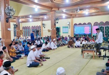 Safari Ramadhan 1444H di Desa Sungai Tarap, Pj Sekda Kampar Mengajak Masyarakat Dalam Program Peduli Tetangga Sehingga Tidak Ada Lagi Tetangga yang Kelaparan