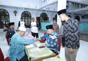 Wabup Husni Harap Mustahik Penerima Zakat Hari Suatu Saat Bisa Jadi Muzakki