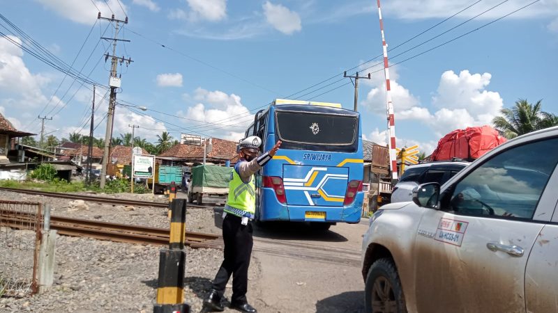 Kapolres Minta Kepada Kadivre III Palembang – PT. KAI Untuk Mengatur Ulang Perubahan Pola Operasi Kereta Api