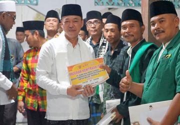 Safari Ramadhan di Pekaitan, Bupati Rohil Ajak Masyarakat Dukung Program Pemerintah