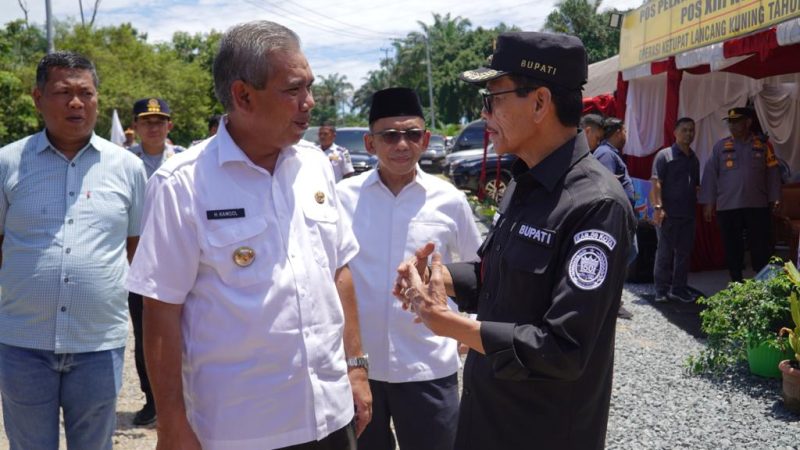 Pj Bupati Kampar Dampingi Gubernur Riau dan Forkofimda Riau Tinjau Posko Mudik Perbatasan Riau-Sumbar
