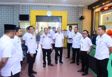Hari Pertama Masuk Kerja, Plt. Sekda Lakukan Sidak Dibeberapa PD