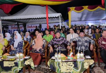 Hadiri Malam Puncak HPN dan HUT ke-77 PWI, Bupati Kasmarni Ucapkan Selamat