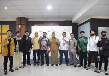 Sambut Kepulangan 18 Mahasiswa Rohul dari Sudan, Pemda dan Baznas Rohul Bantu Transportasi dari Pekanbaru ke Rohul
