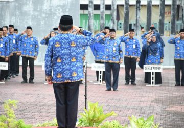 Saat Apel Hari Kesadaran Nasional, Bupati Ingatkan ASN Jaga Kekompakan dan Maksimalkan Potensi