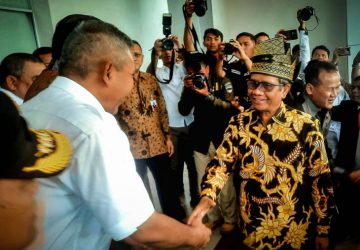 Kamsol Sambut Kedatangan Menkopolhukam Mahfud MD