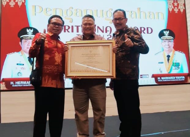 Komitmen Lindungi Pekerja PTBA Raih Paritrana Award
