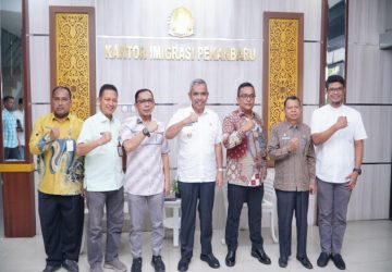 Rencana Pembukaan Pelayaan Imigrasi di Kampar, PJ Bupati Kampar Kunjungi Kantor Imigrasi Kelas 1 TPI Pekanbaru
