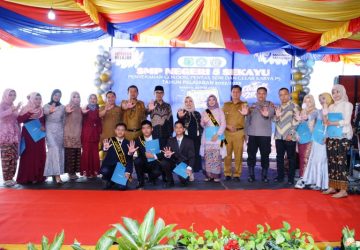 Pemkab Muba Hadiri Pelepasan Siswa-siswi Kelas IX SMP Negeri 5 Sekayu